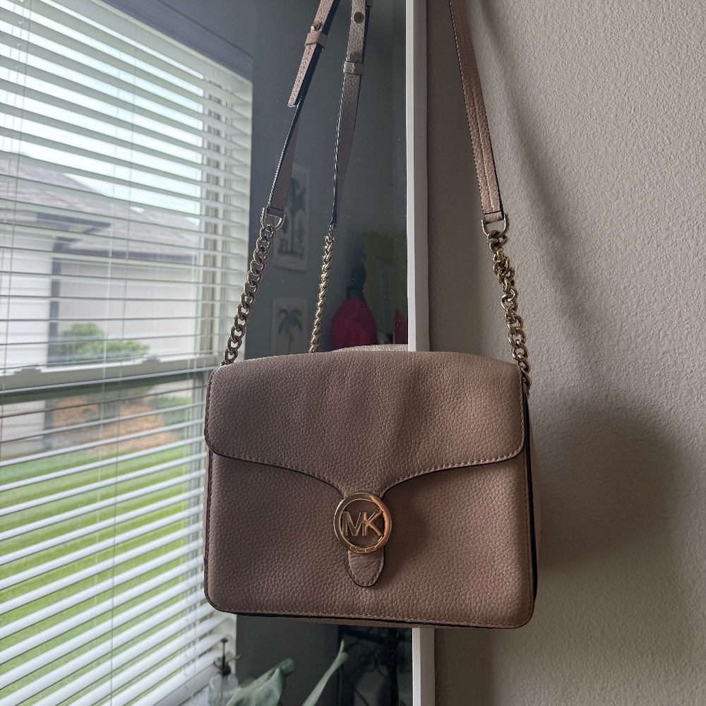 Michael Kors crossbody